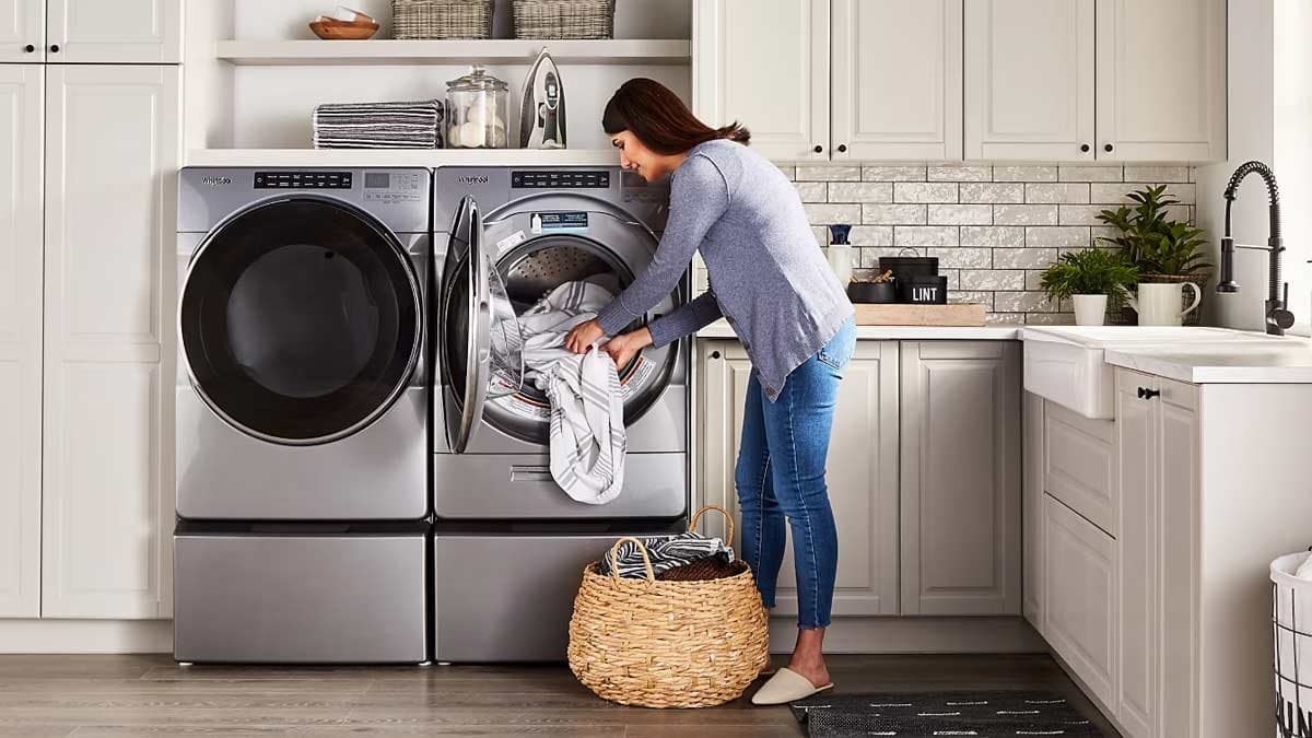 Laundry Machine – Reliable Commercial Laundry Machines by GoWorld Laundry Equipment