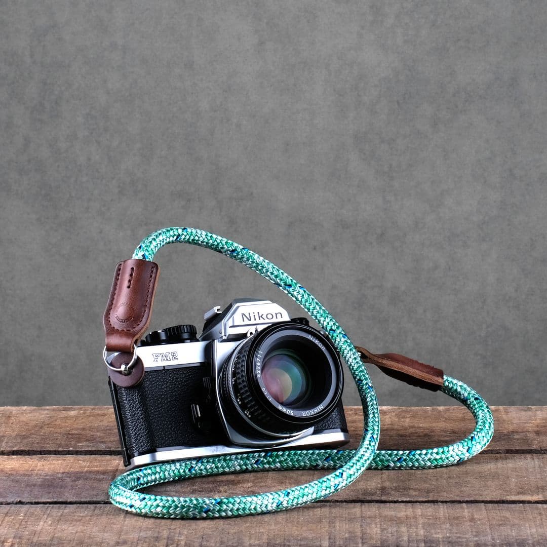 UK Photographers’ Choice: High-Quality Camera Strip