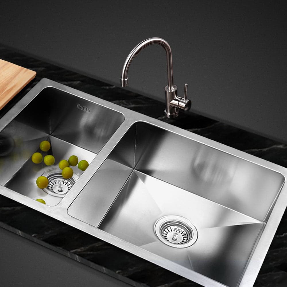 Modern style stainless steel furniture for professional settings