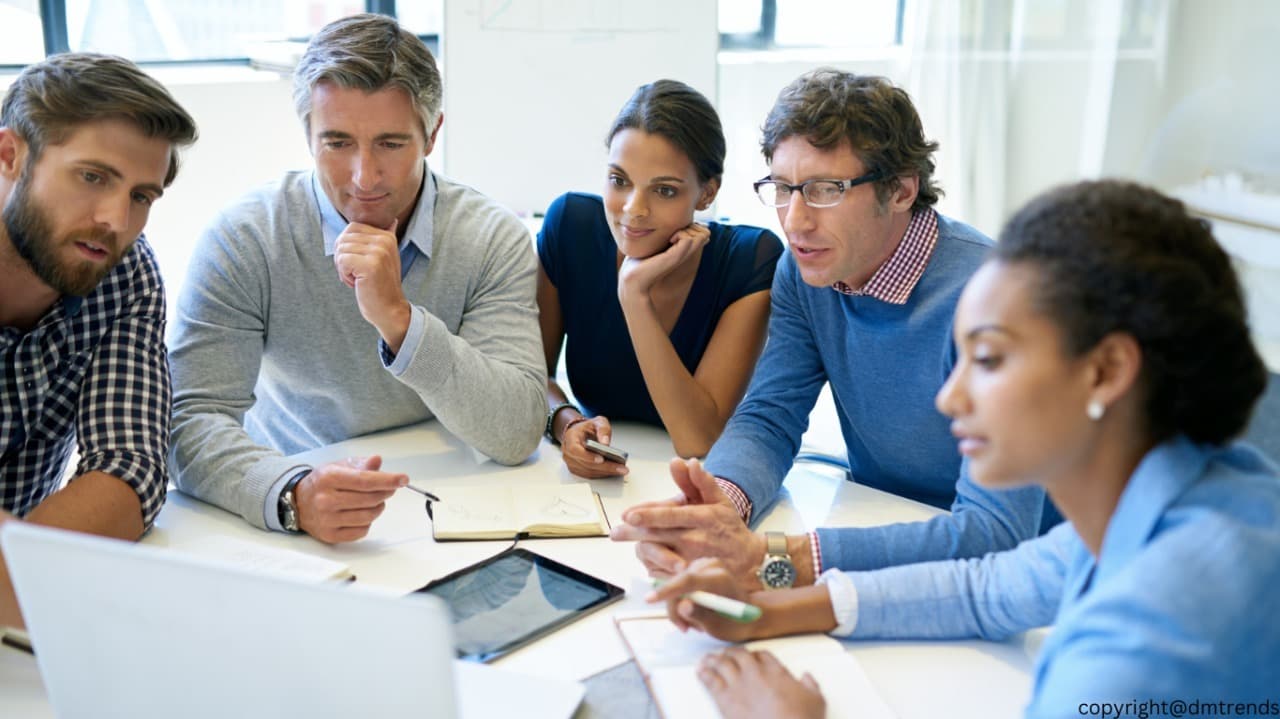 How a digital marketing agency Helps Your Business Shine Online