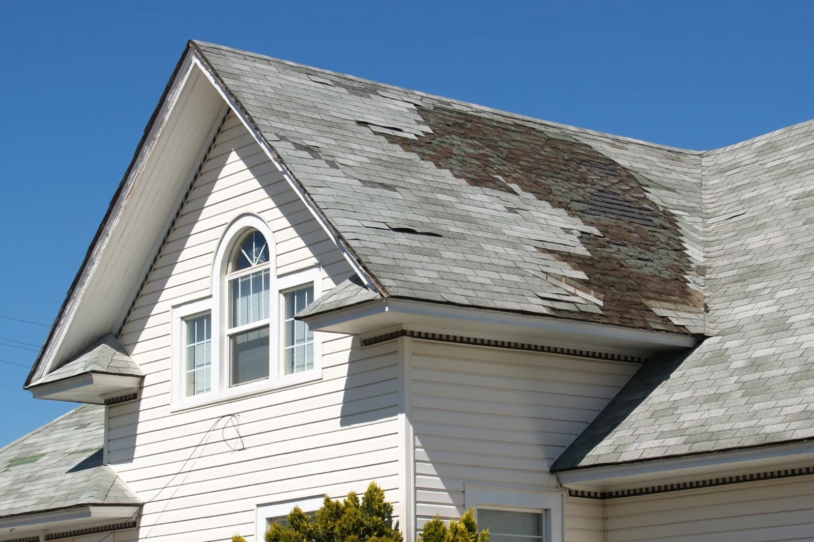 Roofing in Covington, LA: Enhance Your Home’s Value