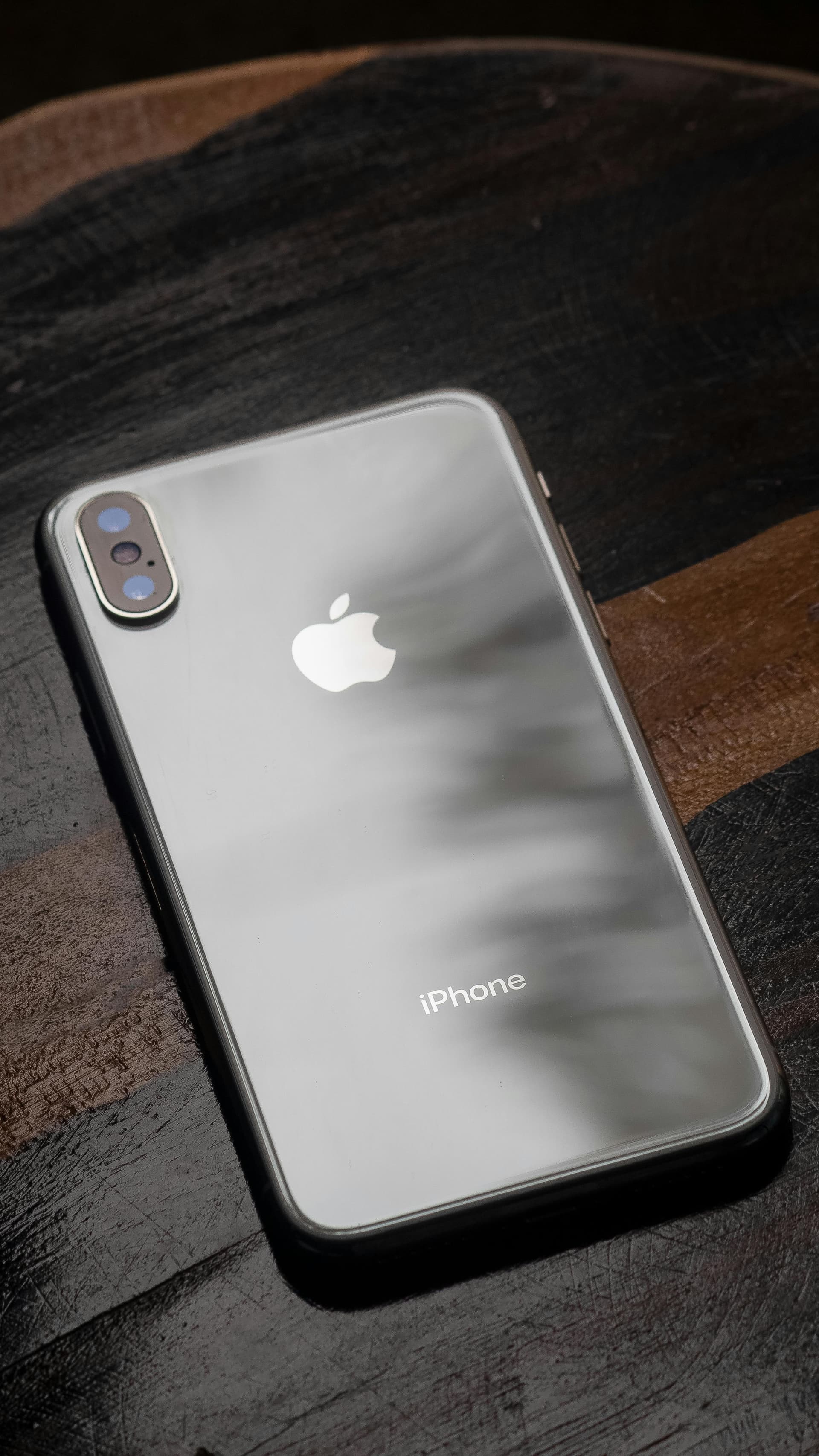 We Buy Old Phones – Get Paid Instantly
