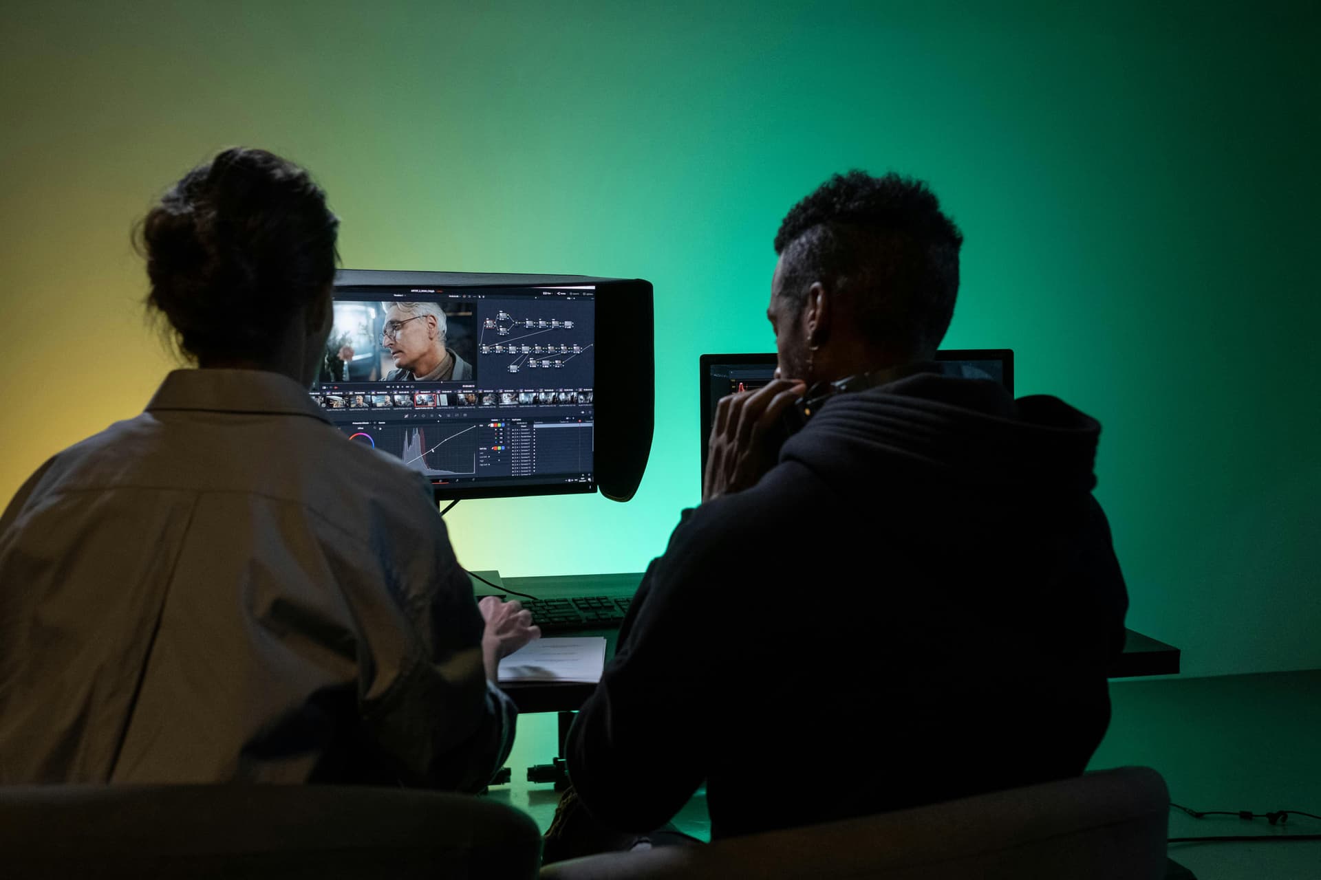 Fast-Track Course to Learn Video Editing and Motion Graphics