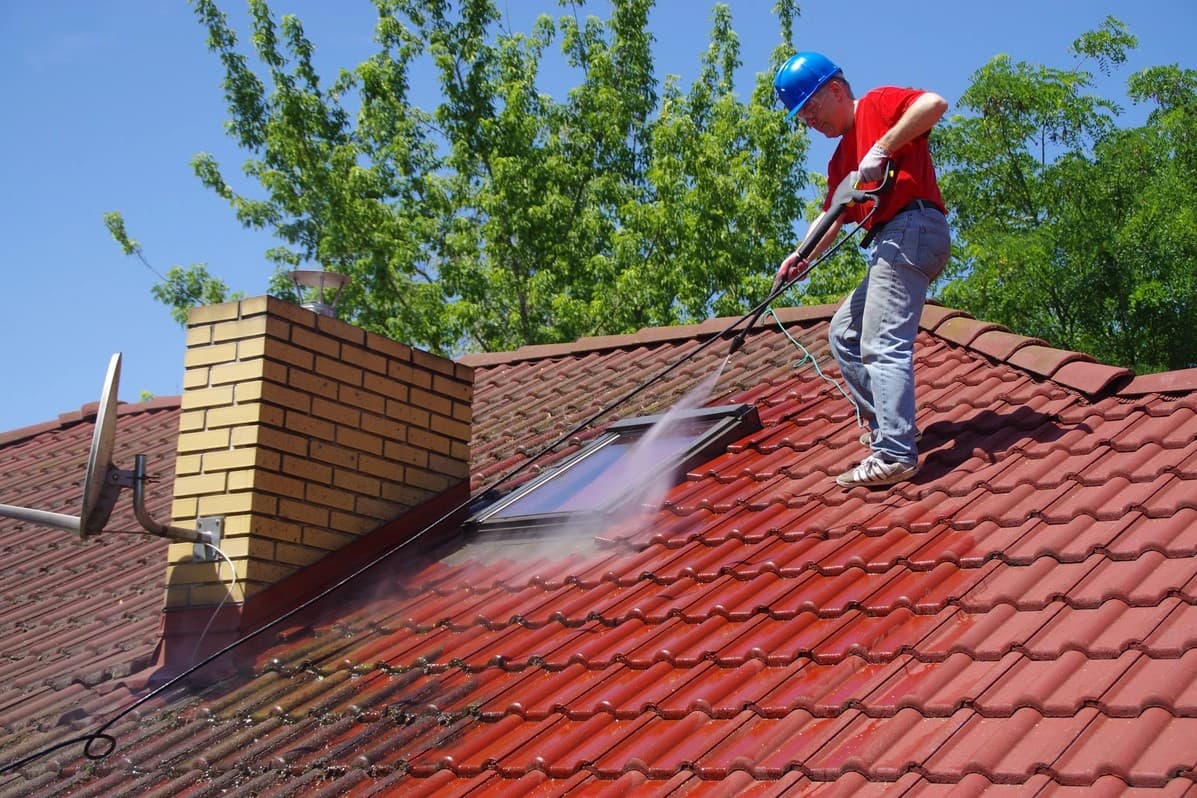 Extend Roof Life with Expert Roof Cleaning in Springfield NJ