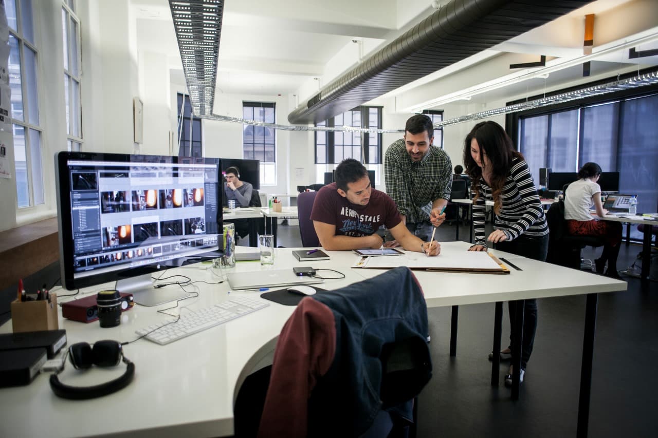 How SaaS Teams Use Competitive Intelligence to Improve Strategy