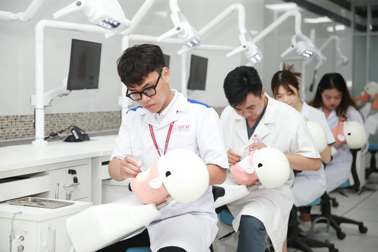 Start a Healthcare Club That Builds Future Clinicians