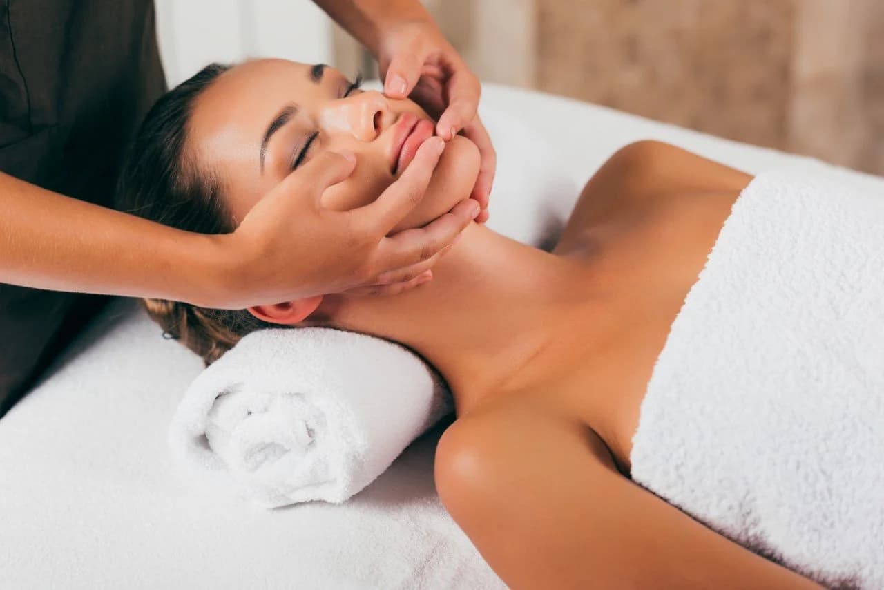 Purify and Revitalize with Our Signature Deep Cleanse Facial Queens NY