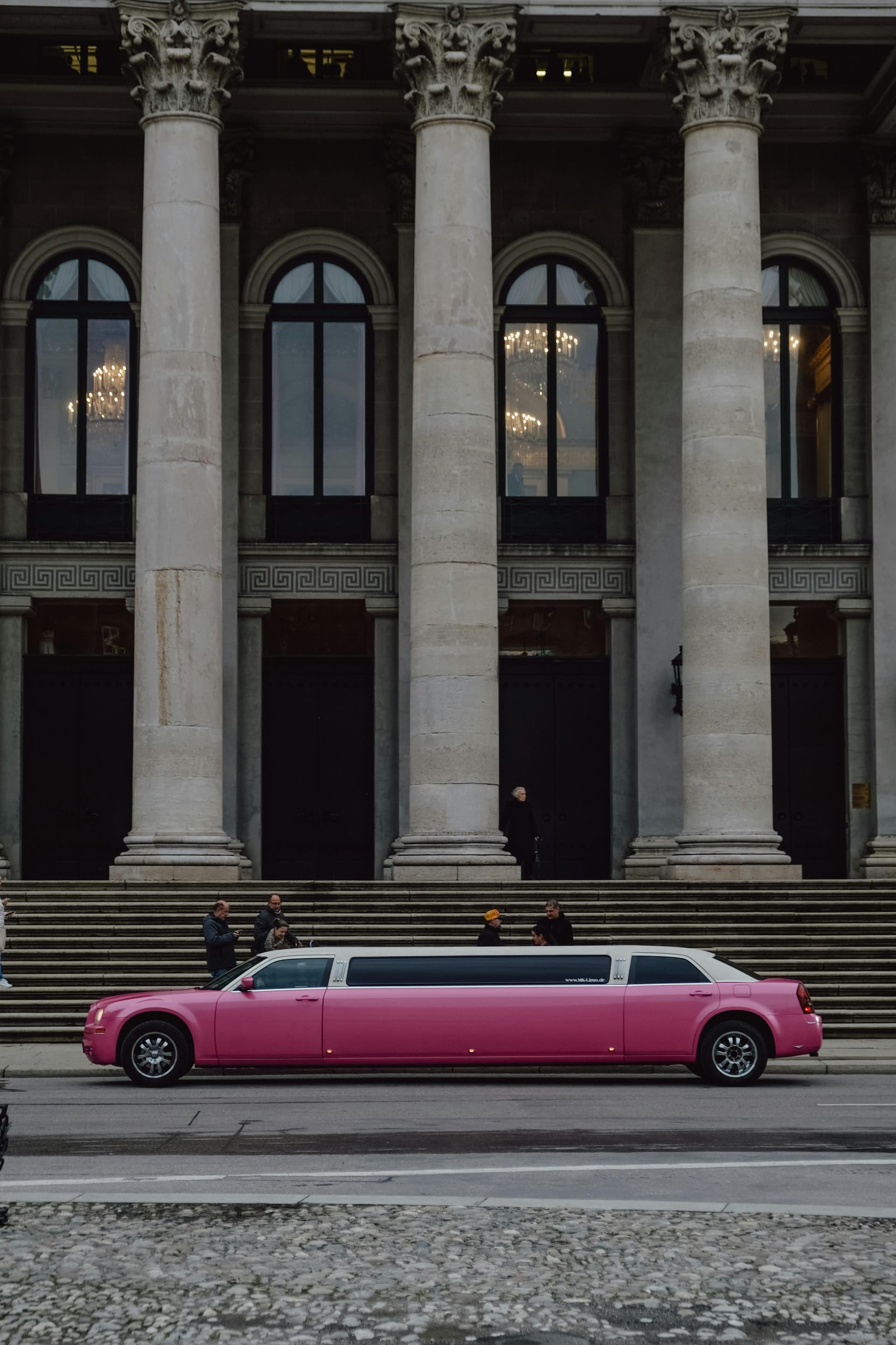 limo in Miami florida – Book Limousine Miami Services for Airport & Event Travel