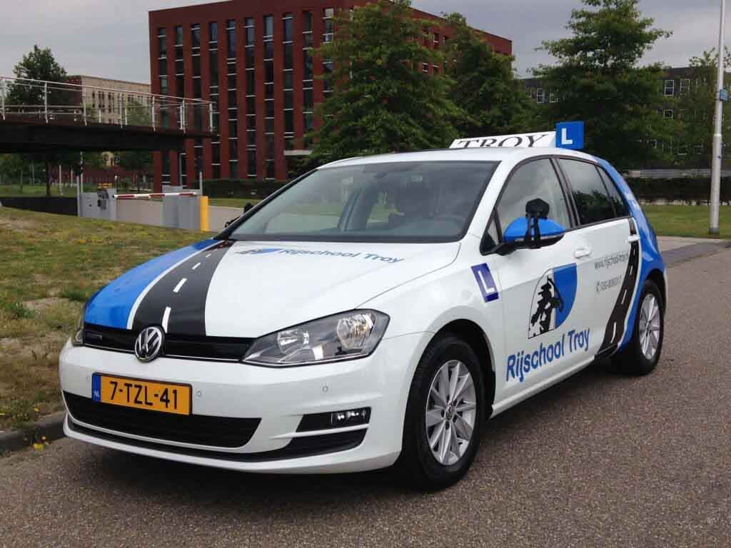Rijschool Utrecht – Rijles Vol Vertrouwen