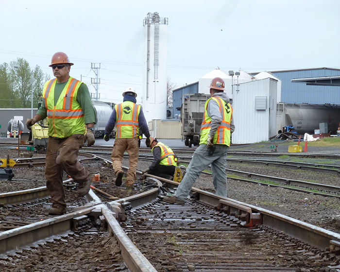 Railroad Maintenance Solutions for Long-Term Rail Performance