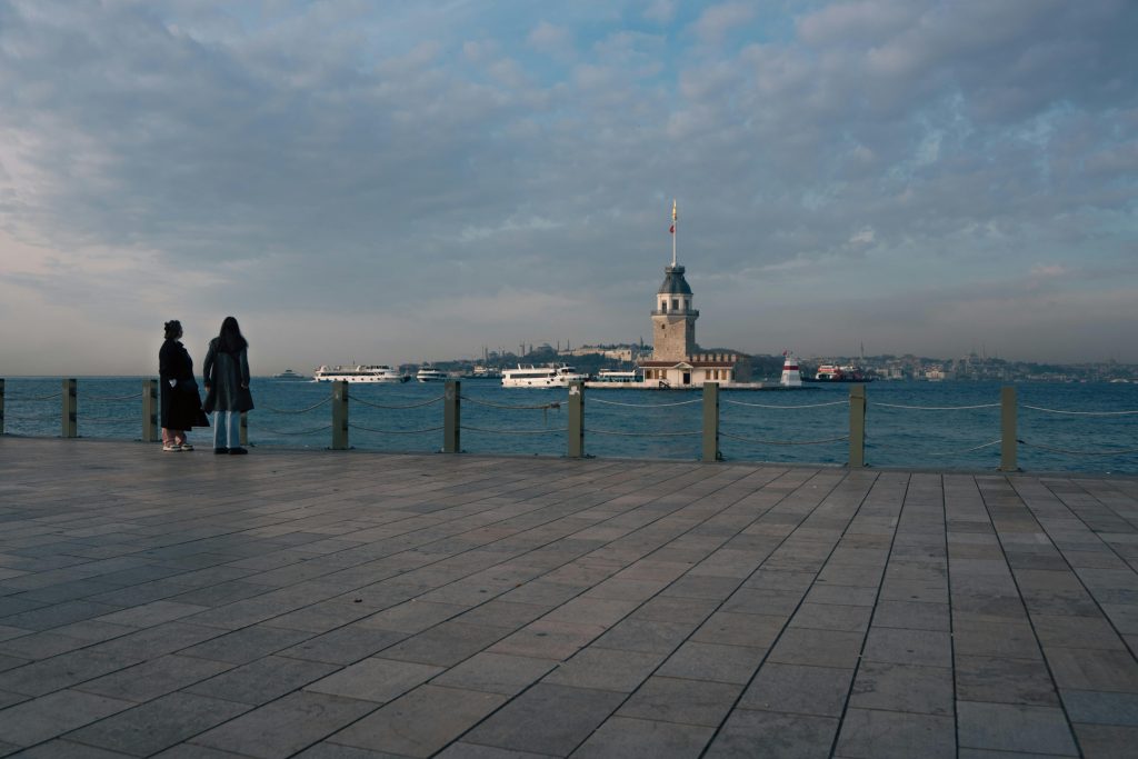 pexels-onurcanelma-34905193