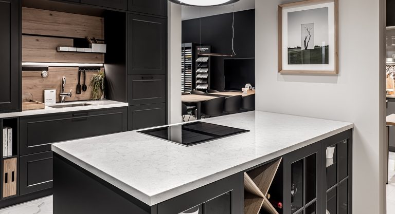 o_1elruulhf18mq8h2efbtav1hked